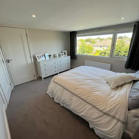 Luxury 4 Bedroom Home, South Dublin ブラックロック